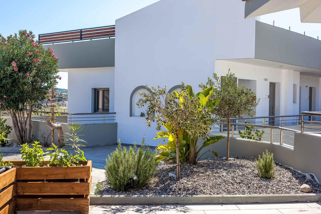 Aparthotel Hillside & 2*