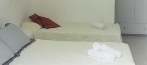 Join Us Cost 2* Kamari (Santorini)