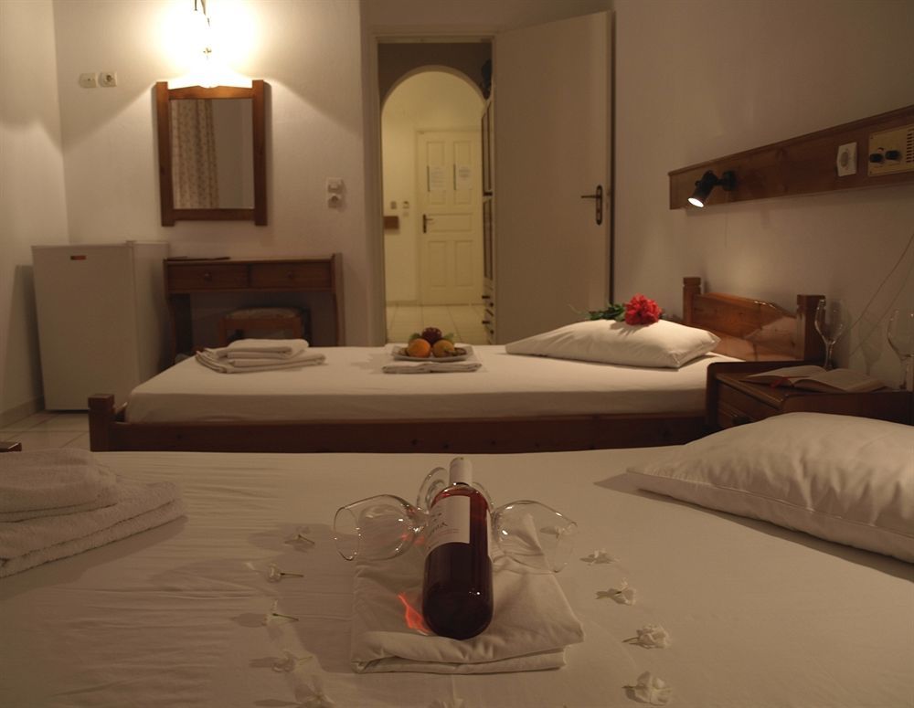 Levante 2* Kamari (Santorini)