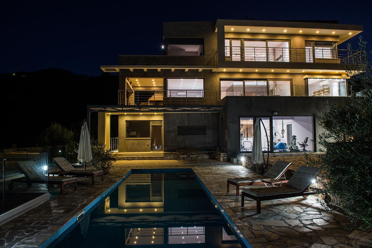 Isidora Villa
