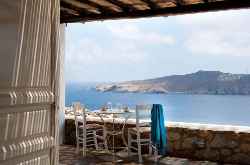 Alexander Mykonos * Panormos (Mykonos)
