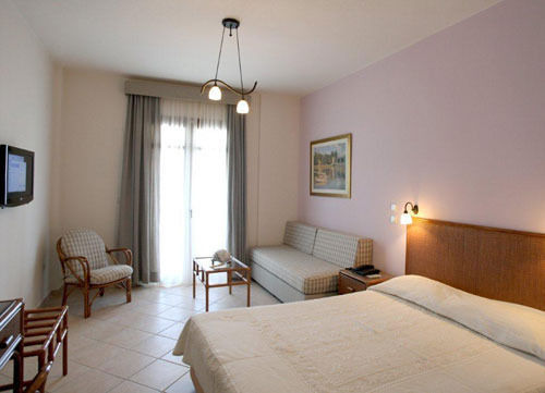Hotel Paralio 3* Possidi