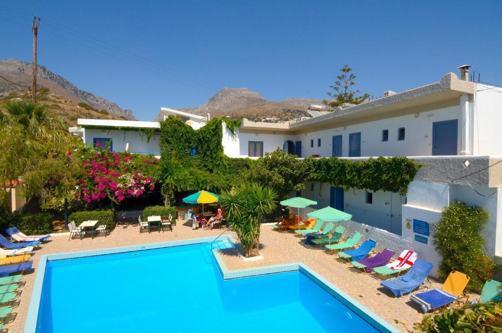 Costas & Chrysoula Aparthotel