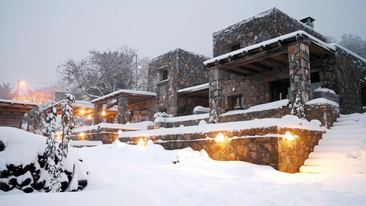 Pezoulia Aparthotel