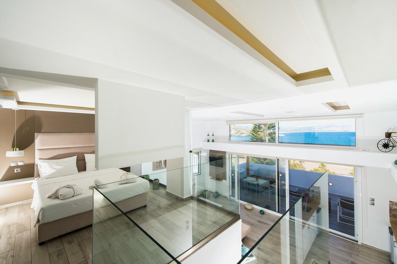 Lindian Jewel And Hotel 3*