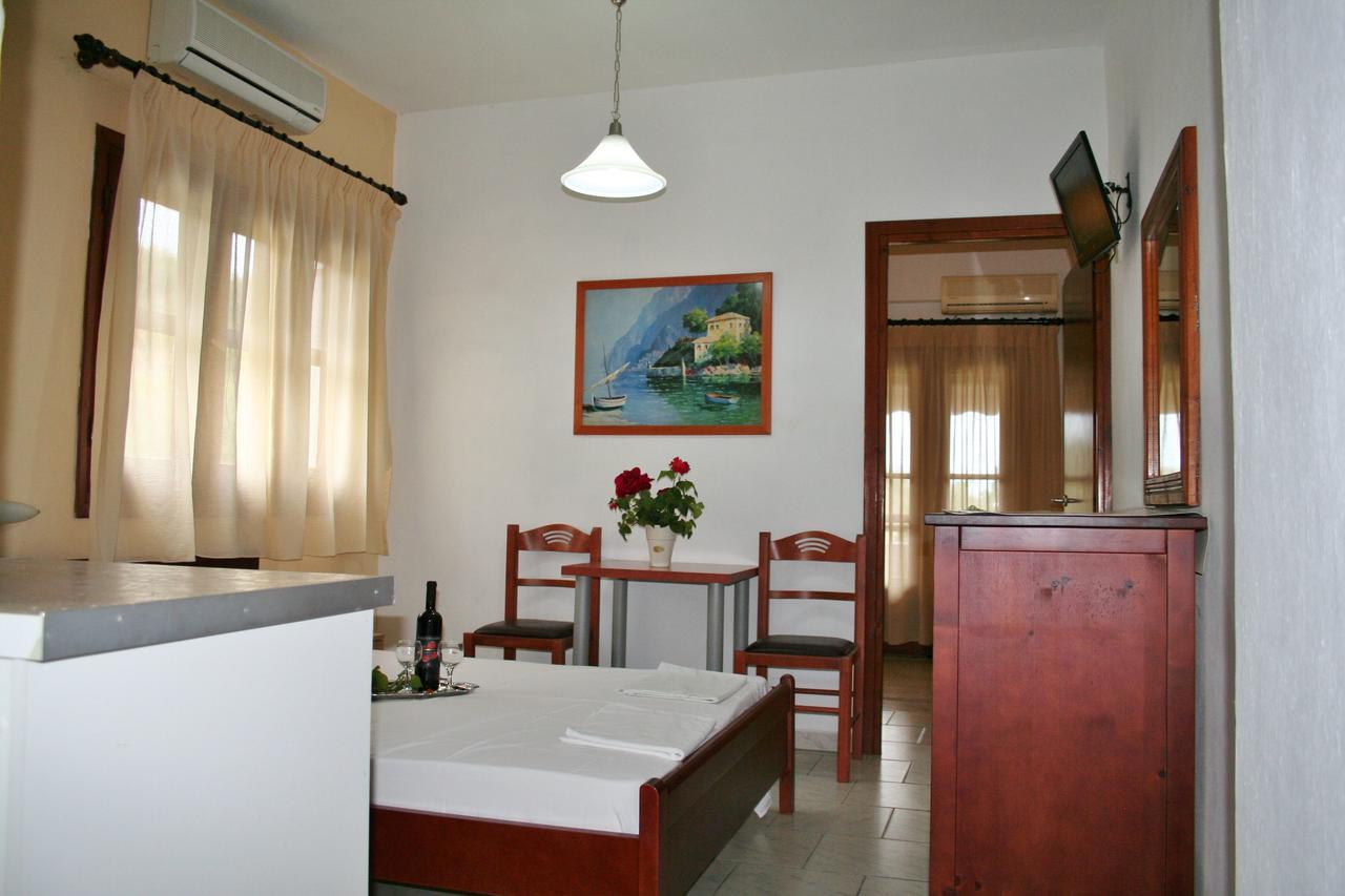 Apartment Kallisti Ormos Panagias