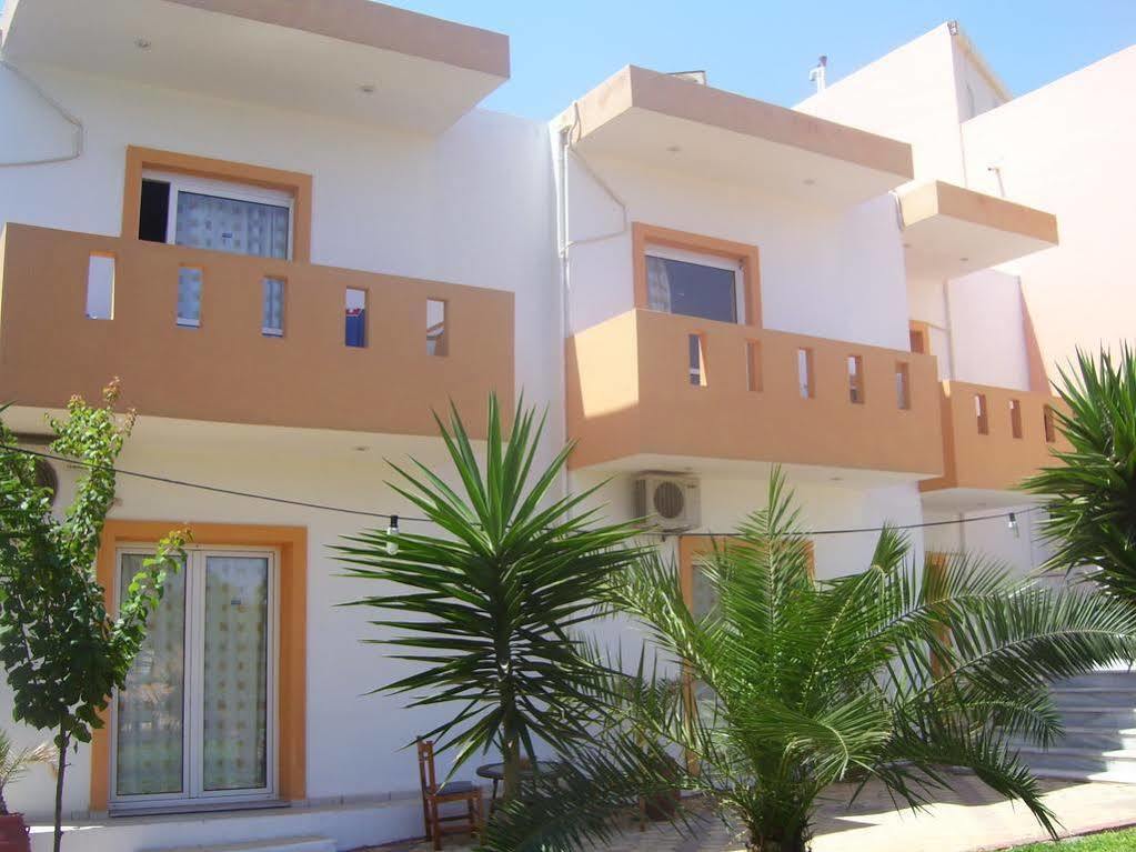 Pela Maria (adults Only) 3*