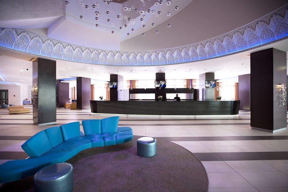 Rene Hotel 2*