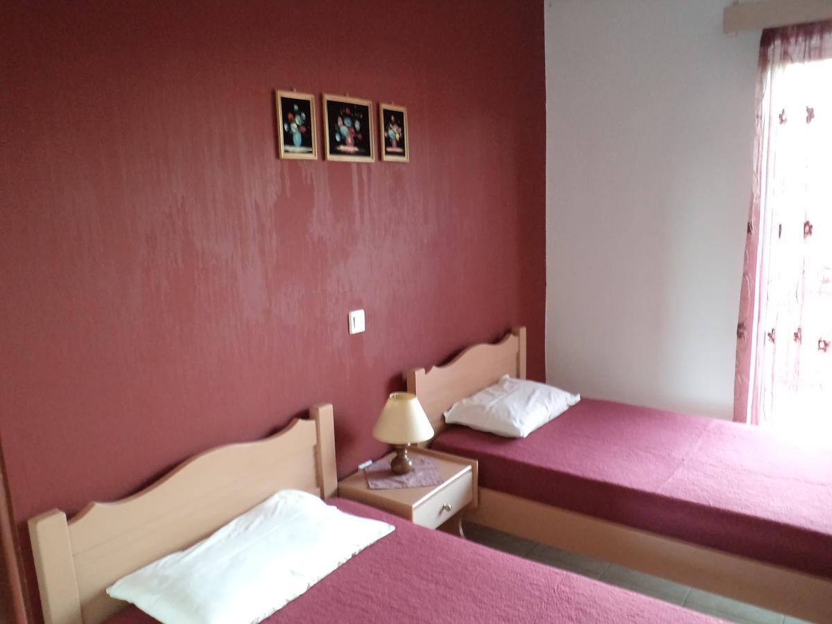 Kokkinos Apartment