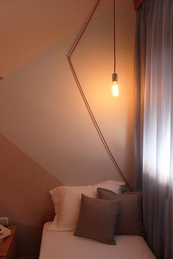 Pinehouse King Apartment *