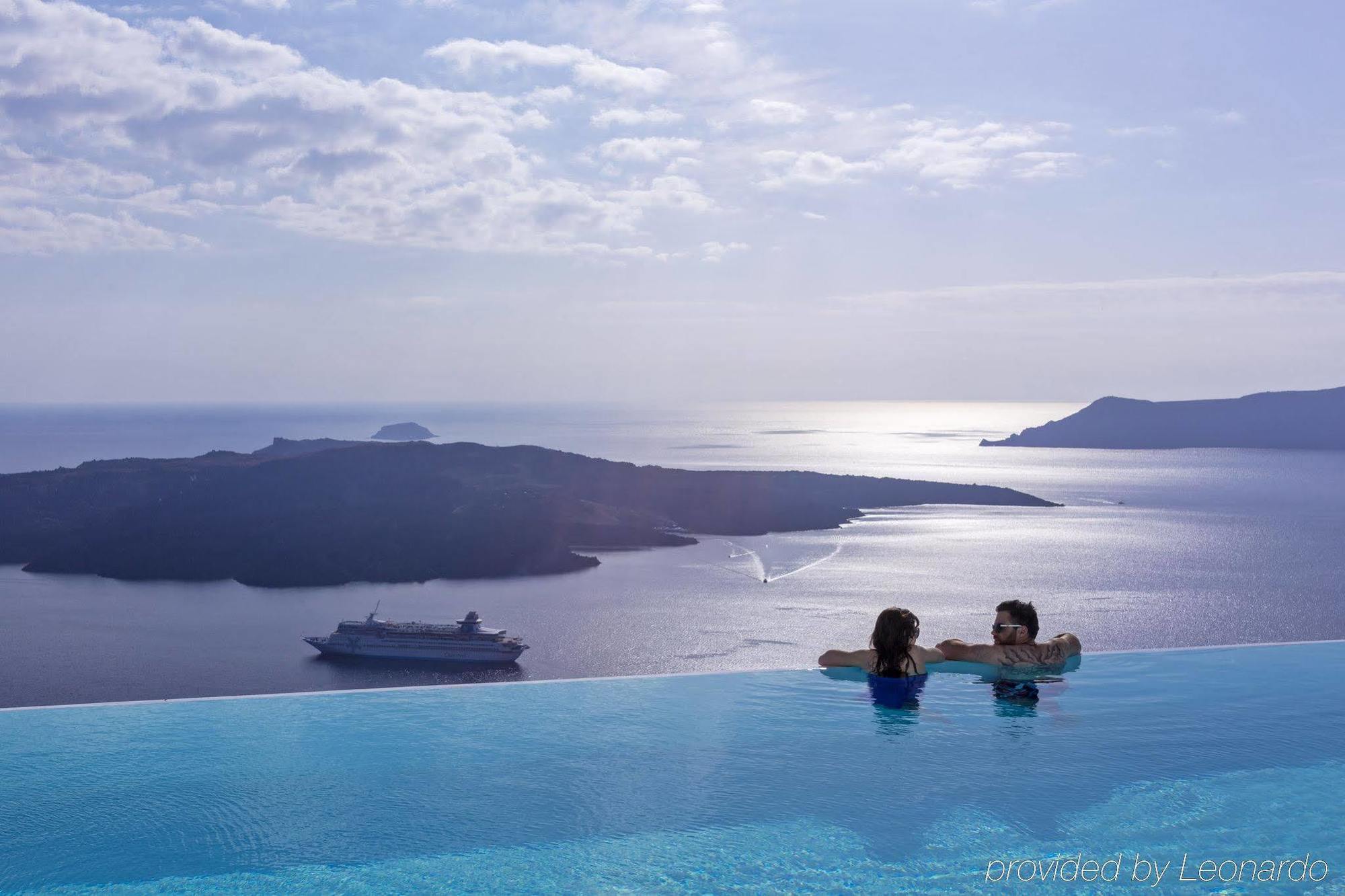 Cosmopolitan - Small Luxury Of The World 4* Fira (Santorini)