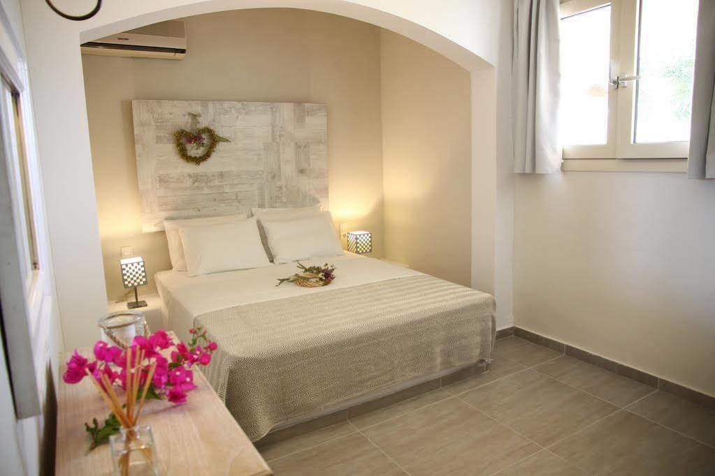 The (adults Only) Hotel