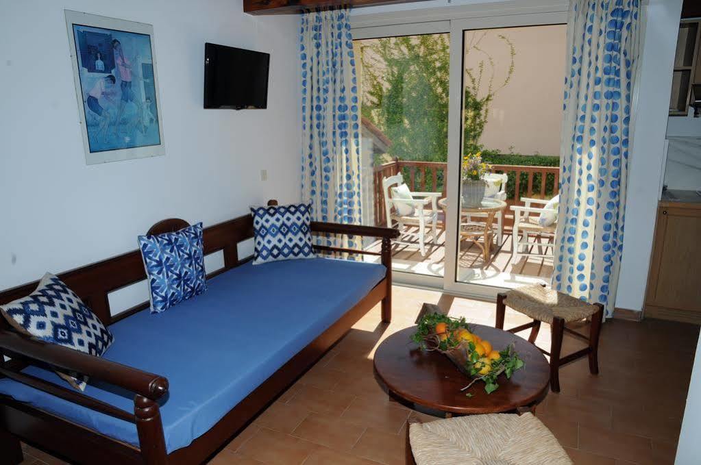 The (adults Only) Hotel 5*