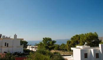 Villa Pefkos Hillside