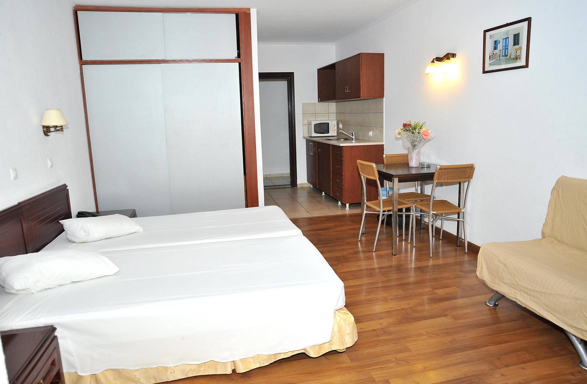Santa Marina Aparthotel