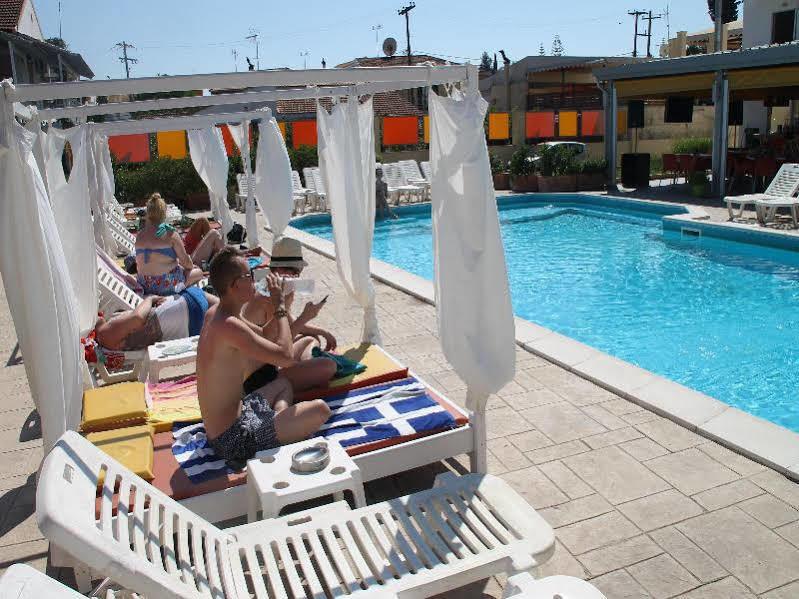 Aparthotel Gardens 3*