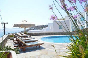 Panthea Aparthotel
