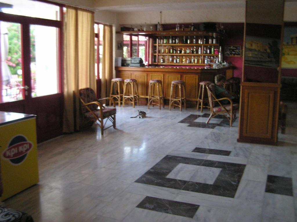 Knossos Aparthotel Panormos (Crete)