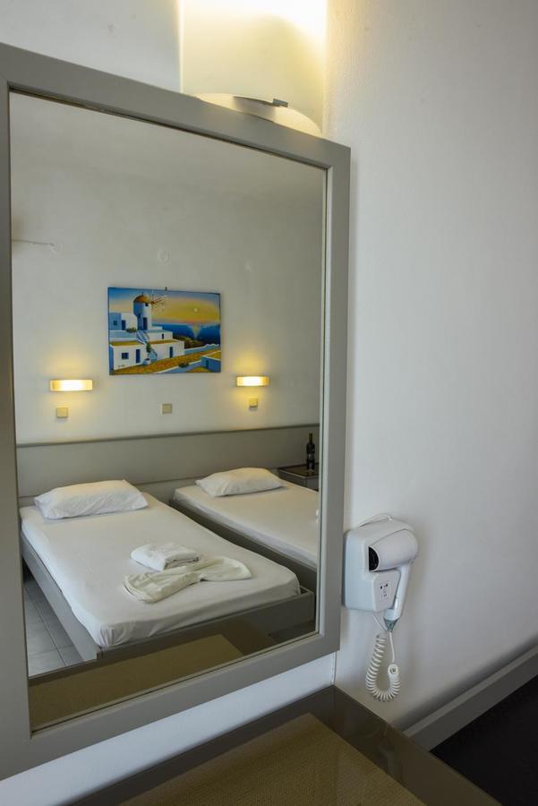 Lagonas Aparthotel 2*