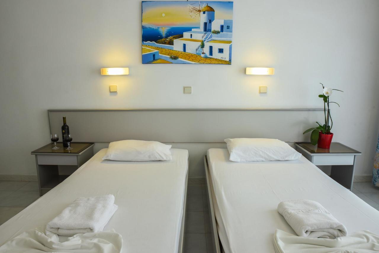 Lagonas Aparthotel 2*