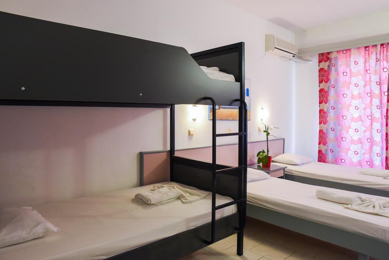 Aparthotel Lagonas
