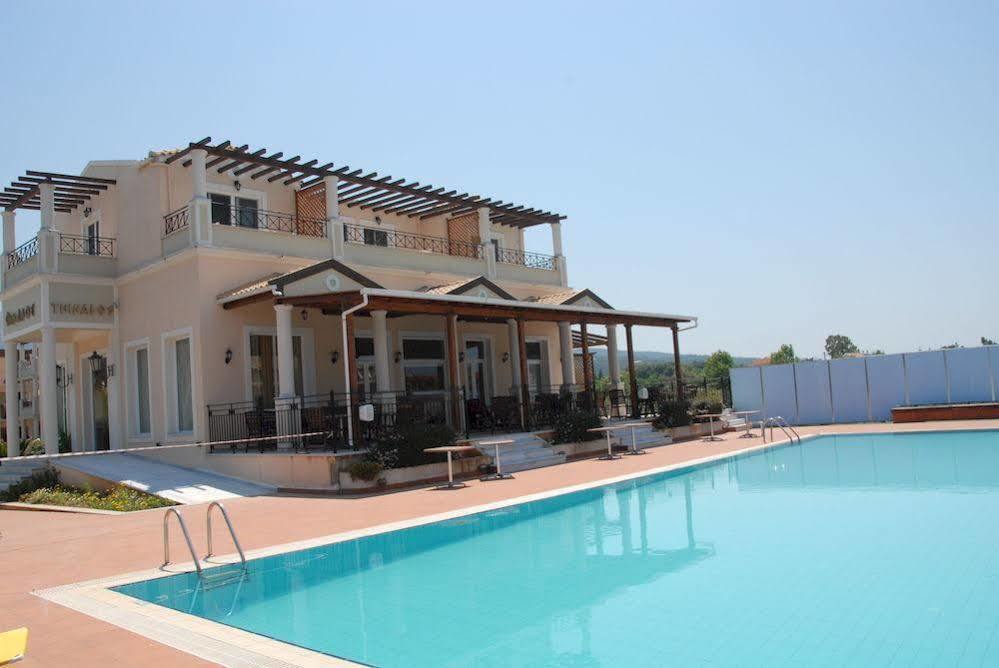 Aparthotel Thinalos