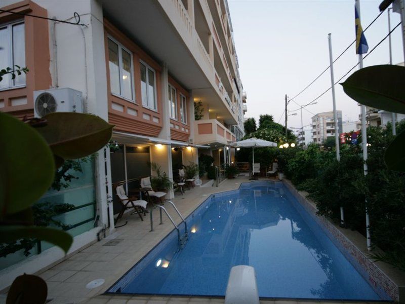 Liberty Hotel 3*