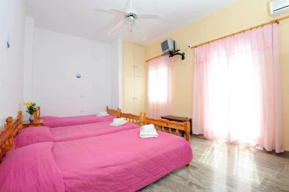 Kavallaris & Aparthotel 2*