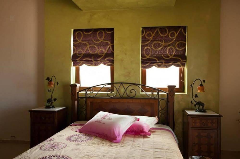 Spiti Louloudis Villa