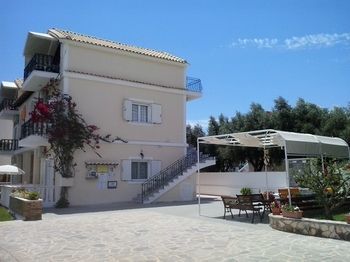 Panorama Studios & * Amoudi