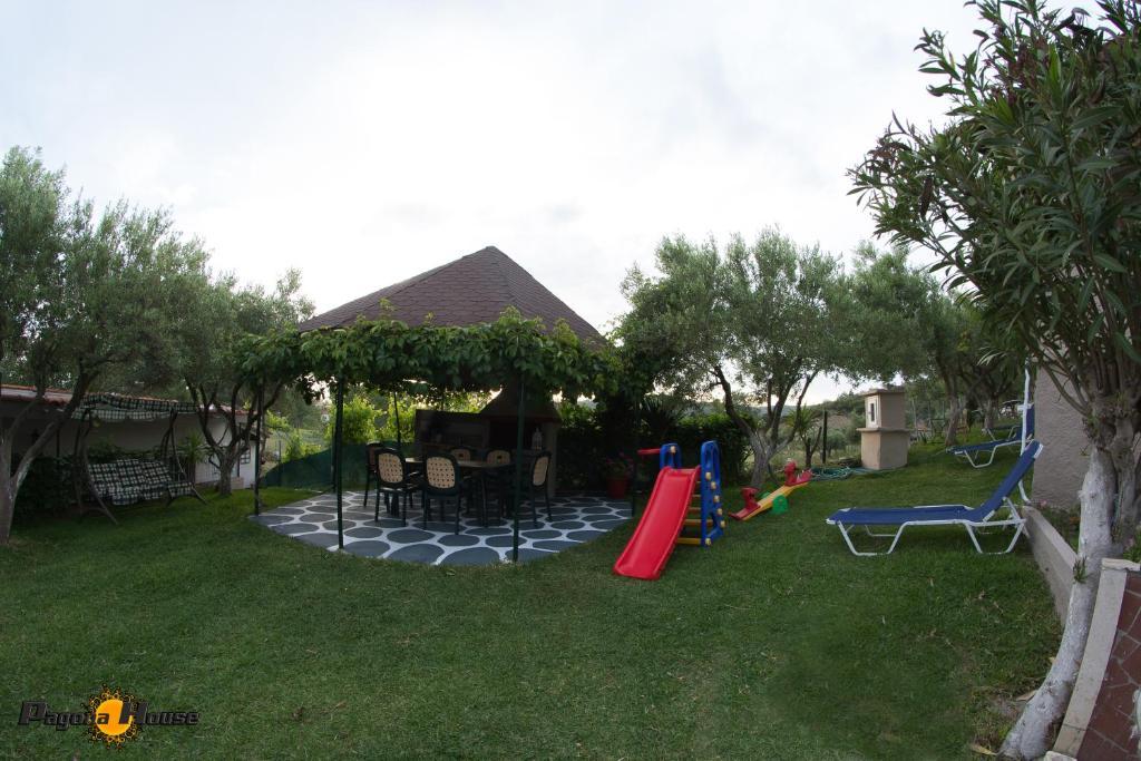 Pagona House Apartment Toroni