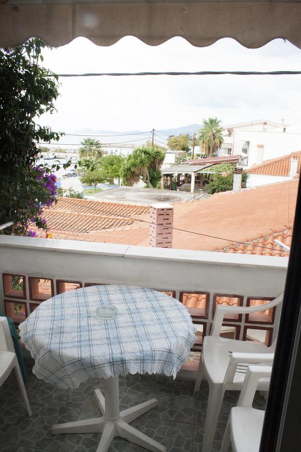 Peristerianos Aparthotel *