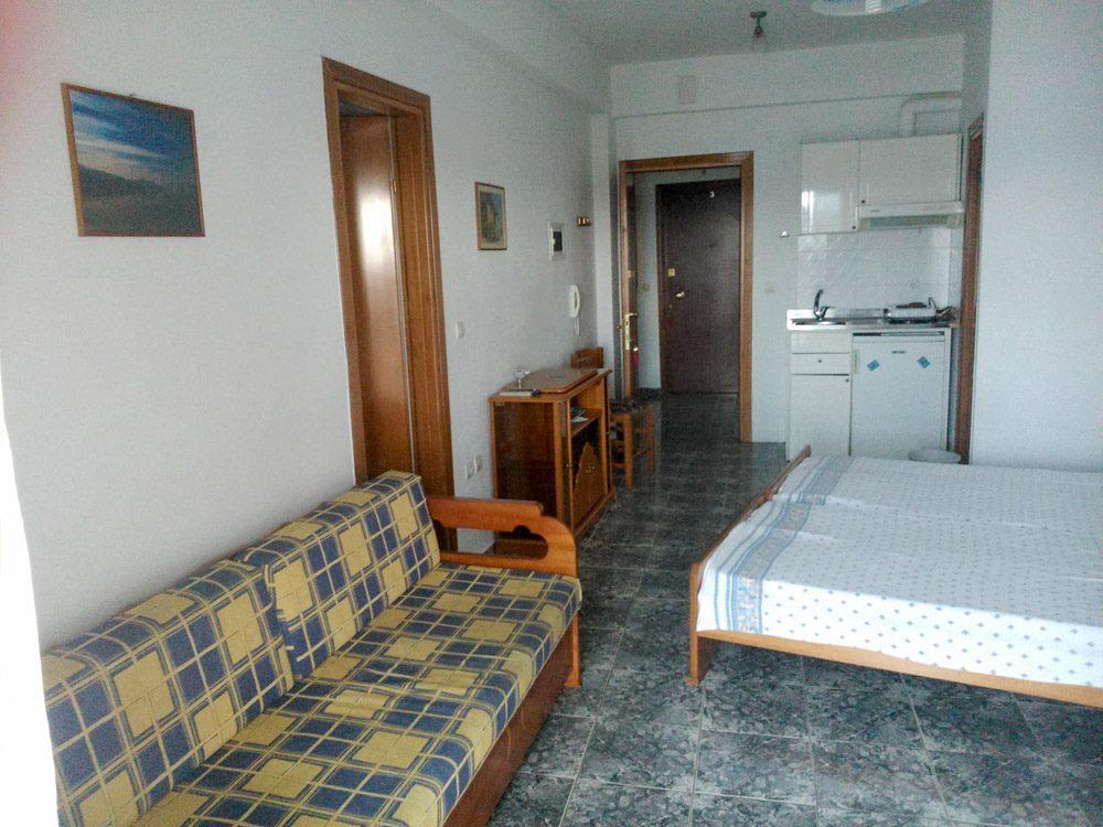 Peristerianos Aparthotel *
