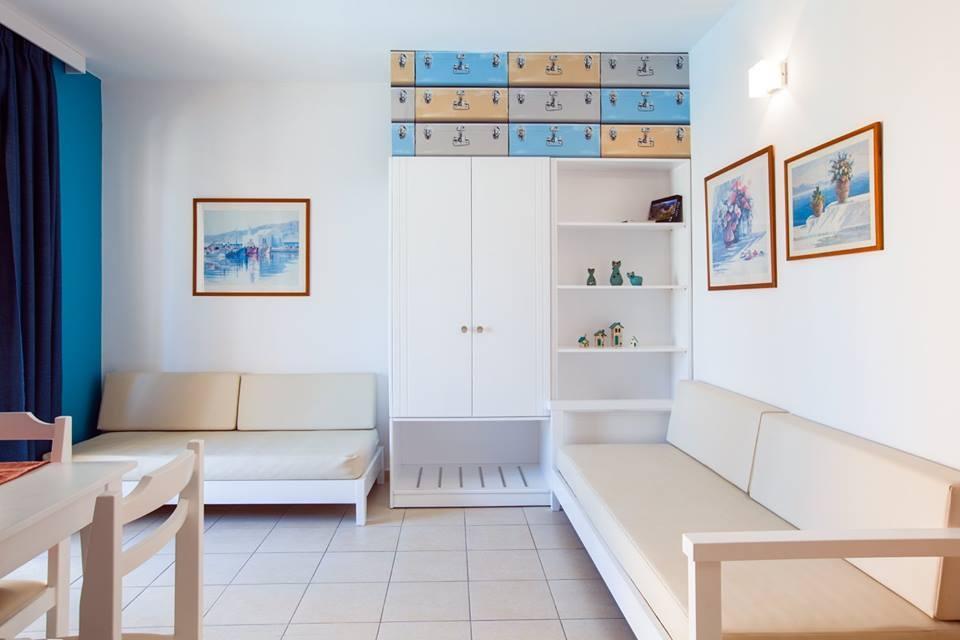 Kallitsakis Aparthotel