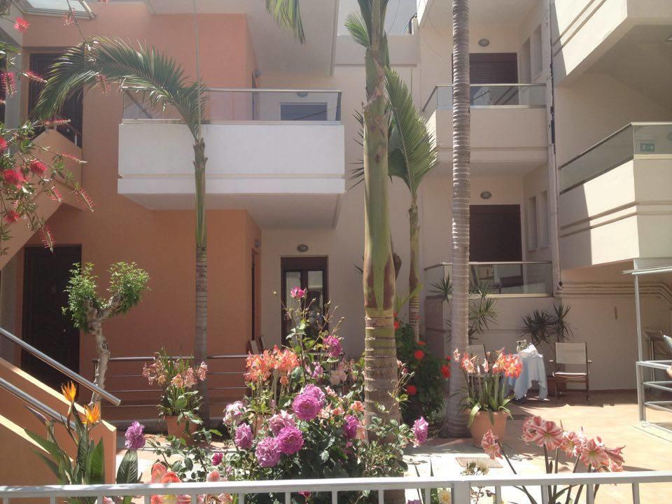 Kallitsakis 3* Platanias (Crete)