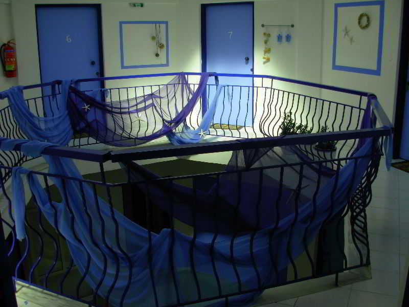 Anemos Aparthotel 2*