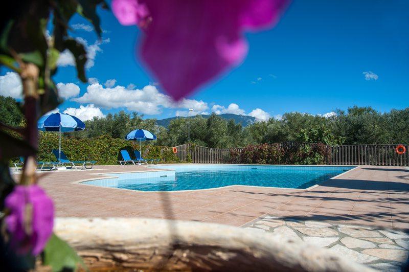 Villa Leventis Complex With Sharing Pool *