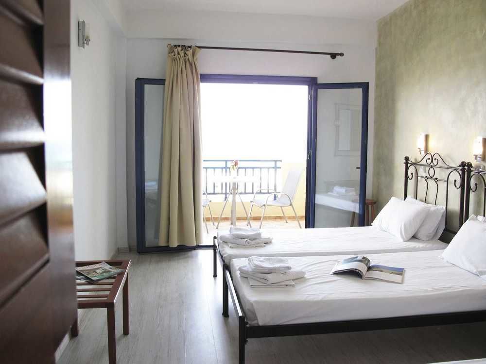 Hotel Azur 2*
