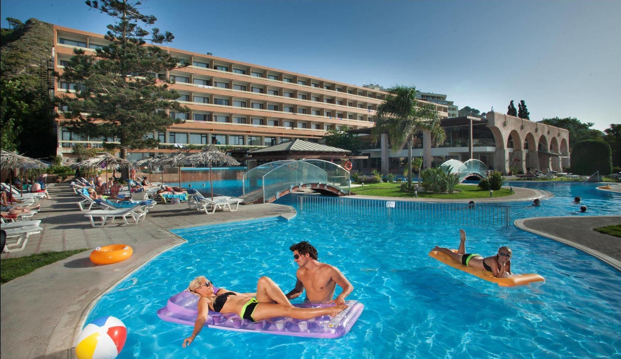 Oceanis 4* Ixia (Rhodes)