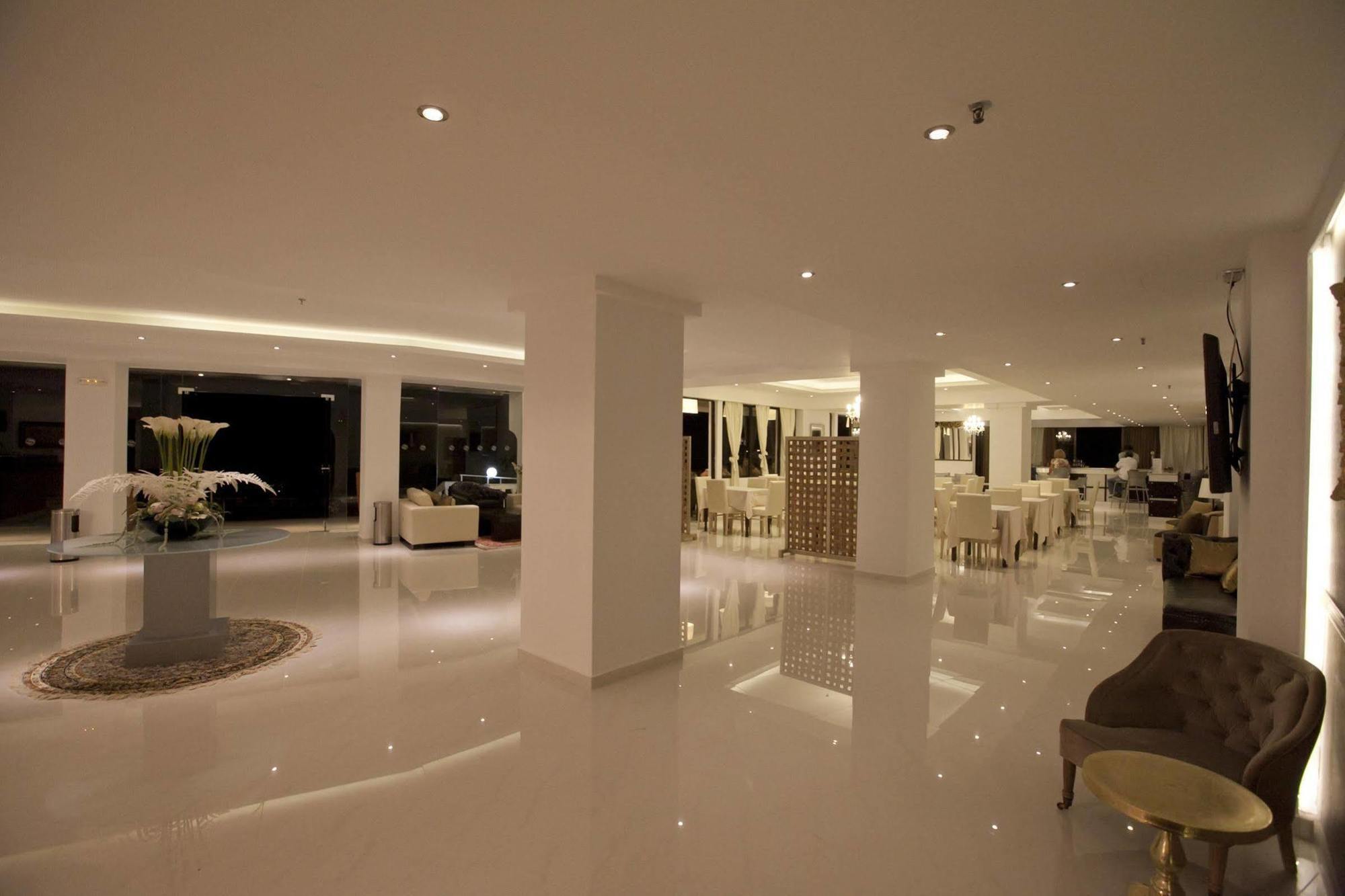 Hotel Sivila 3*