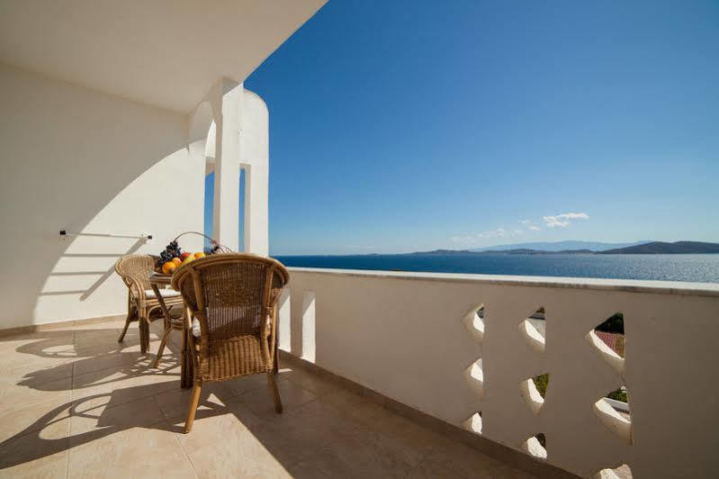 Hotel Alexandros Palace And Suites 5*