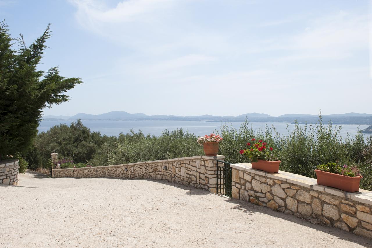Marianthi * Nisaki (Corfu)