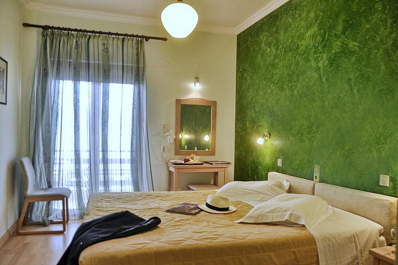 Atlantis 2* Corfu (city)
