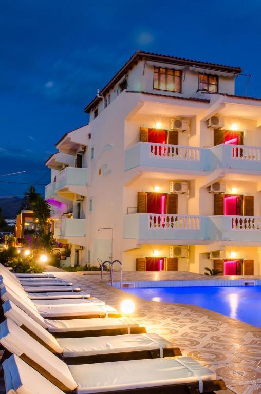 Ilios Aparthotel Stalida