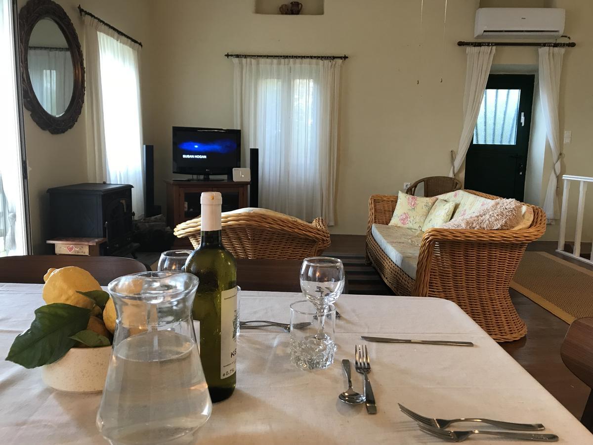 Theea - Wonderful Sea Views Holiday home