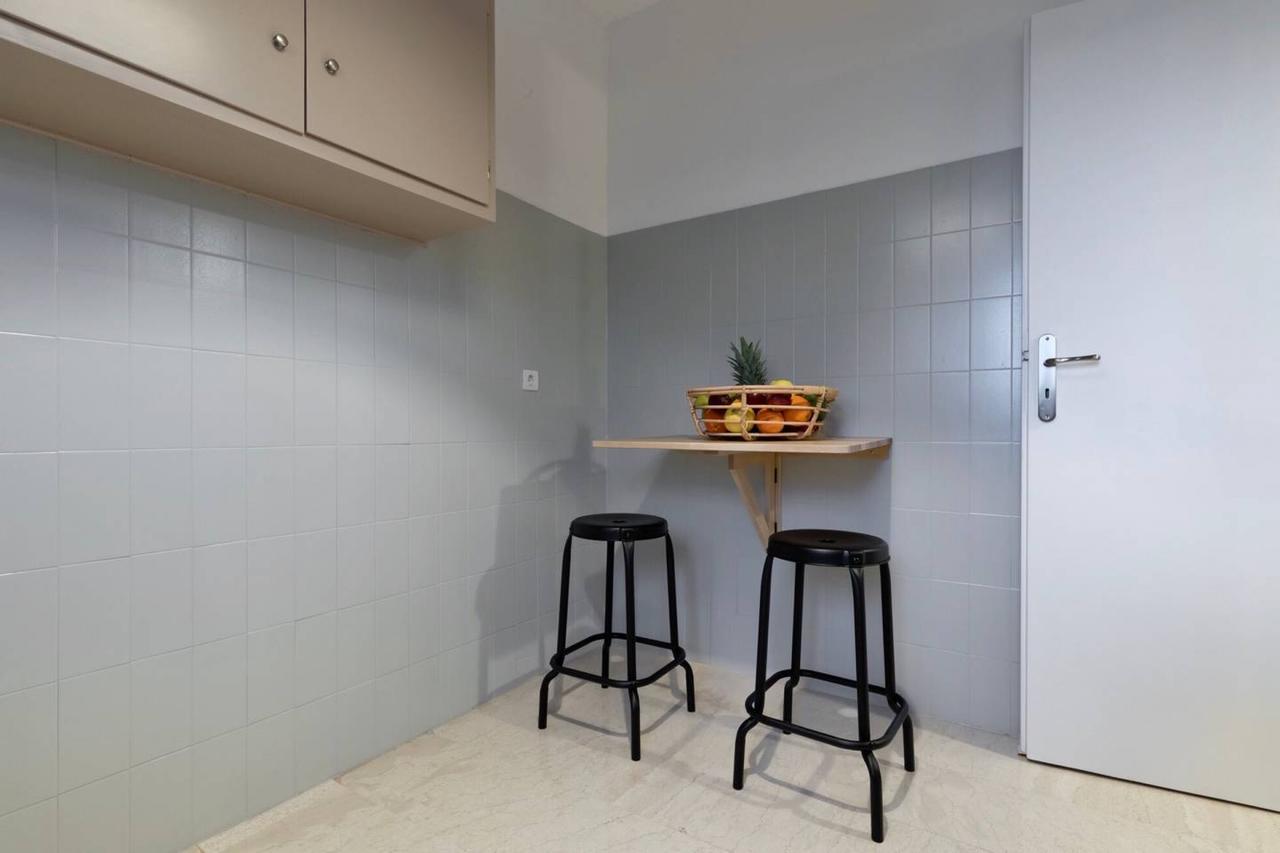 Apartment 51m² Flat In Vouliagmeni Athens