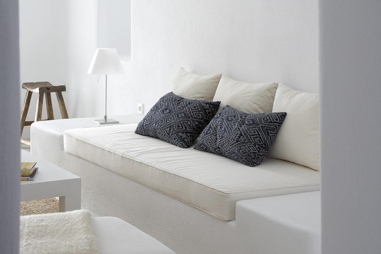 Villa White Oia (Santorini)