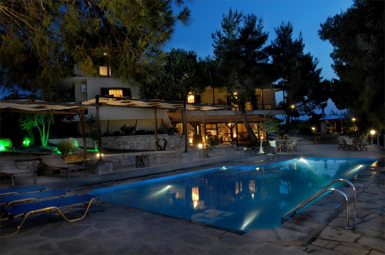 Aparthotel Heos