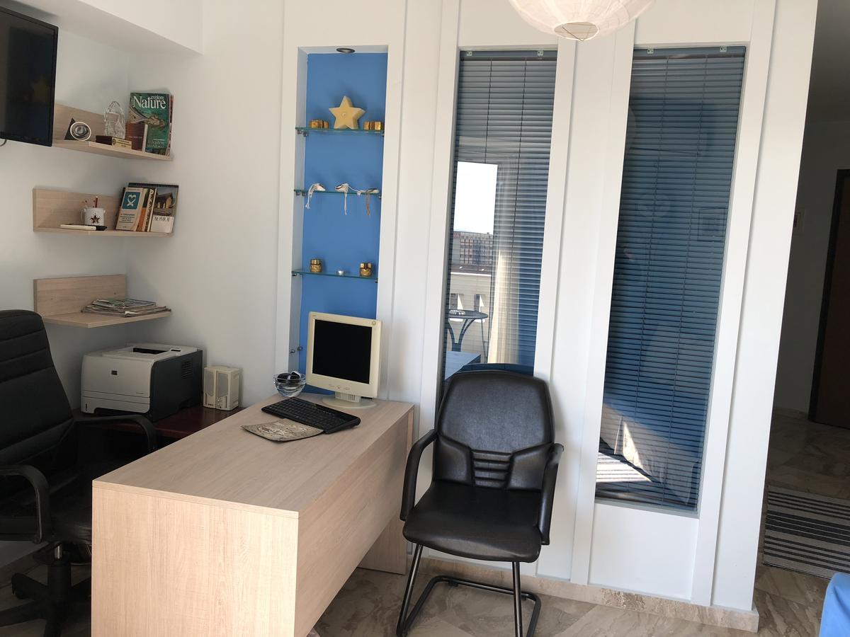 Apartment Office-studio Theoxaris *