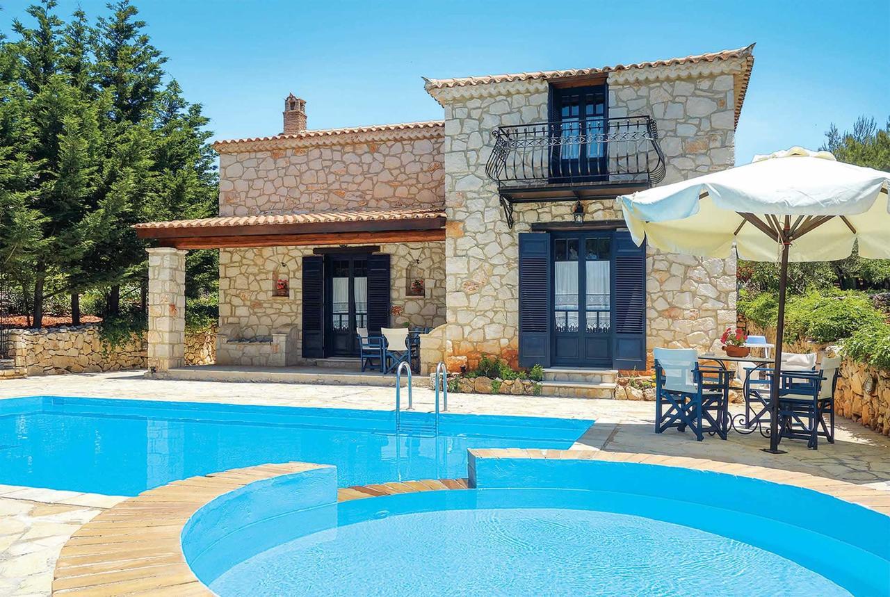 Villa Niovi *